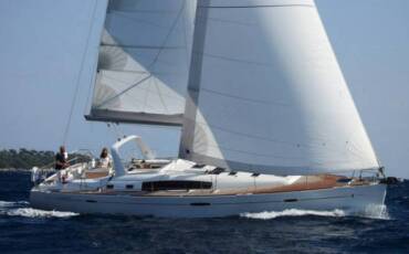 Oceanis 50 Family, Flying Colours