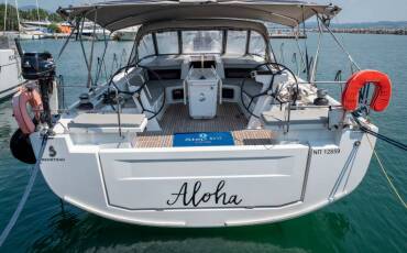 Oceanis 51.1, Aloha