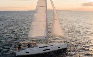 Oceanis 51.1, Viennastar