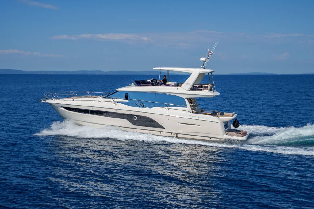 Prestige 590, 