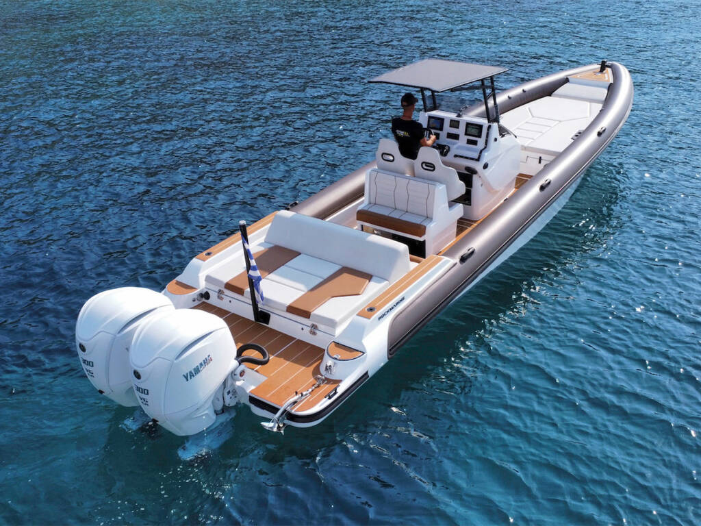 Rock Marine 36, AELIA