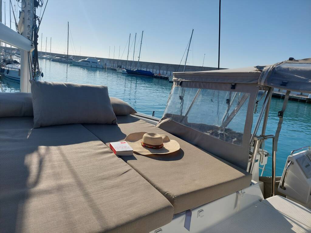 Saona 47, Ancora Reha