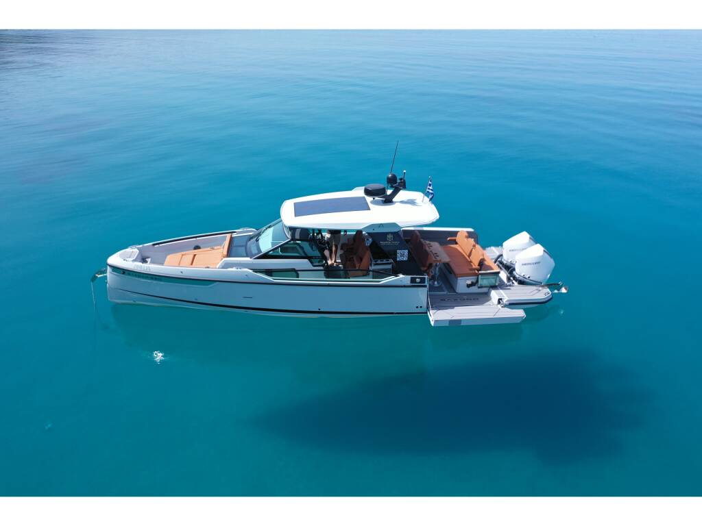 Saxdor 320 GTO, Amelia