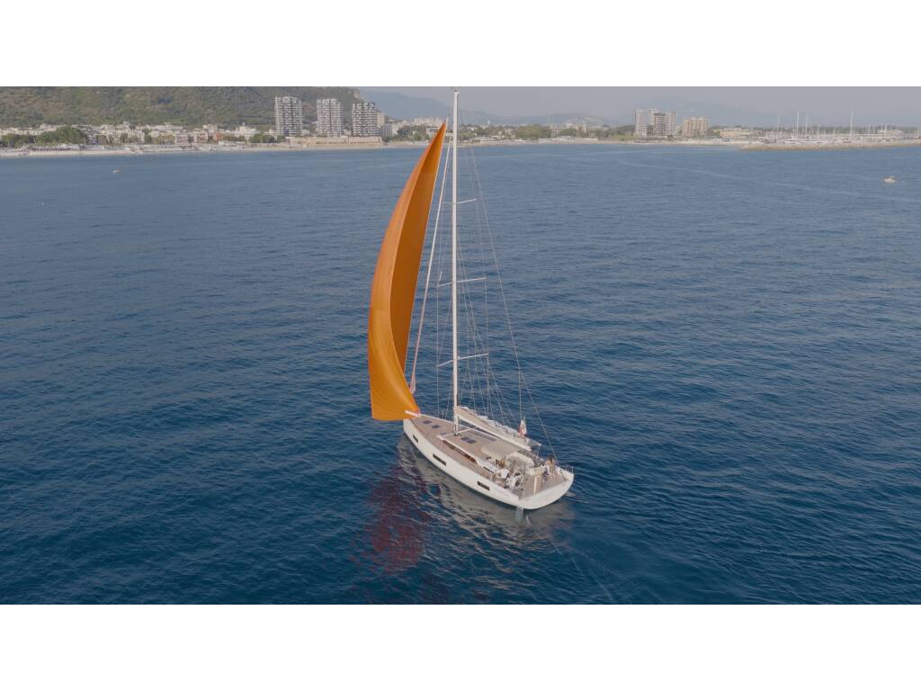 Solaris 50, Never Quiet