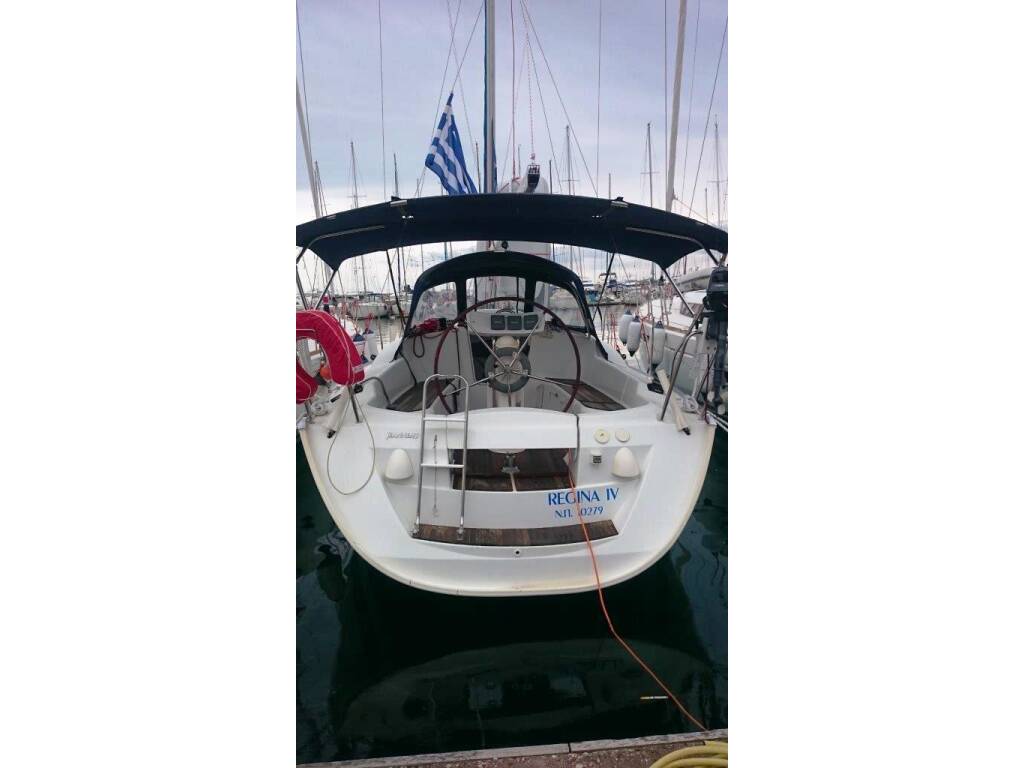 Sun Odyssey 32i, Regina IV