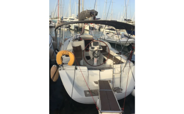 Sun Odyssey 33i, 33iCorfu