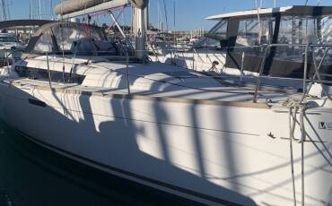 Sun Odyssey 379  Corail