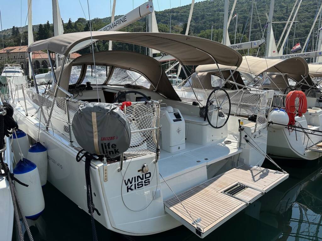 Sun Odyssey 380, Wind Kiss