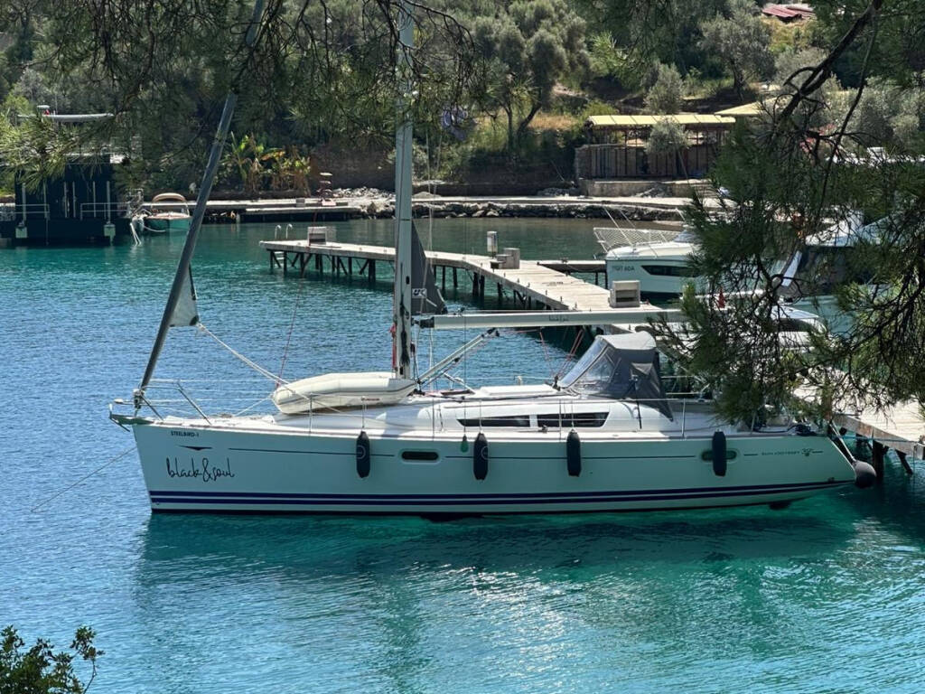 Sun Odyssey 39i, Steelbird I