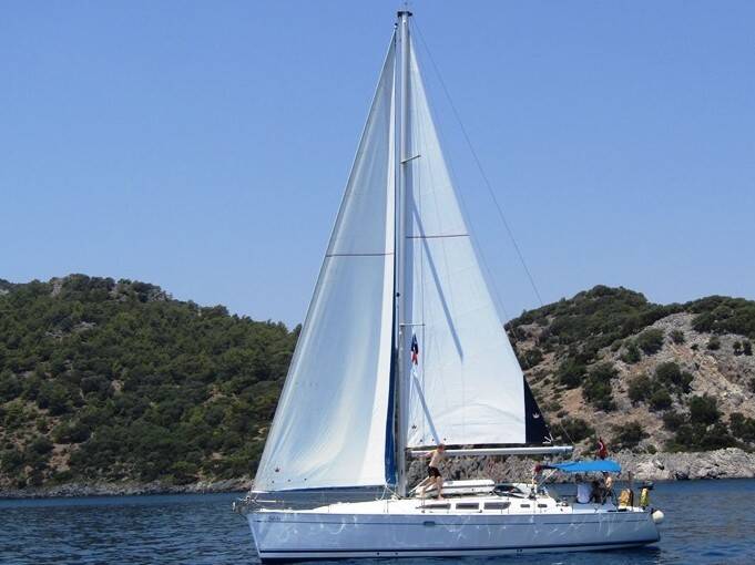 Sun Odyssey 43, Saida