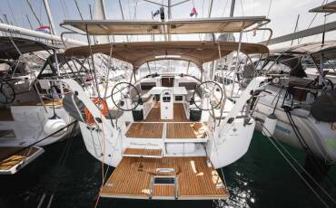 Sun Odyssey 440, follow your dream