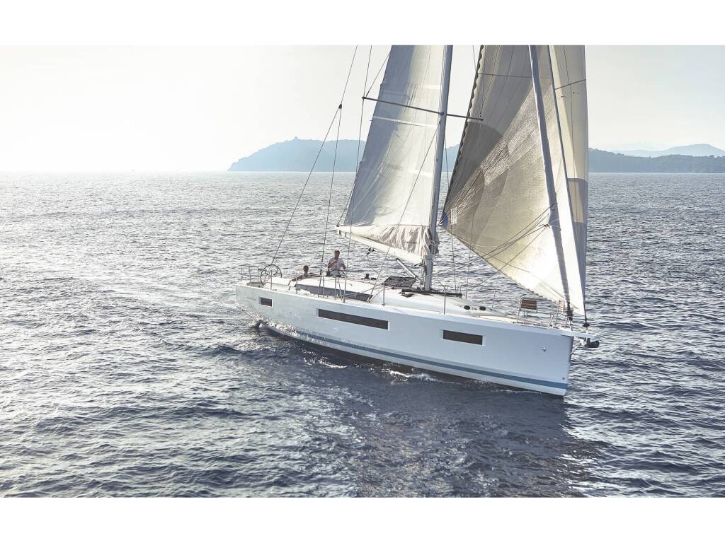 Sun Odyssey 440, Aiolos