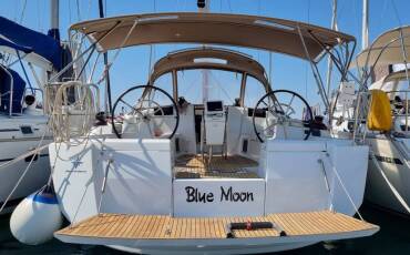 Sun Odyssey 449, Blue Moon