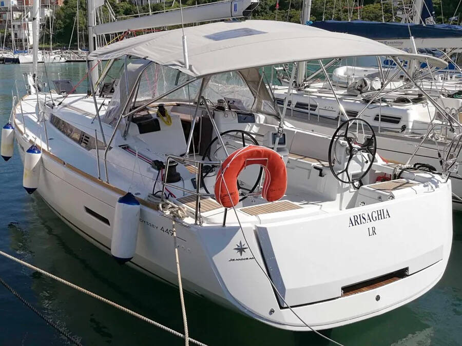 Sun Odyssey 449, Arisaghia