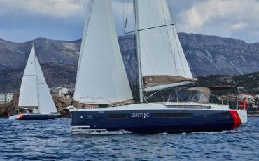 Sun Odyssey 490 4 cab version, GERI (BLUE HULL, AC+GEN., UNDERWATER LIGHTS)