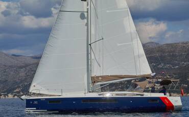 Sun Odyssey 490 4 cab version, FREKI (BLUE HULL, AC+GEN., UNDERWATER LIGHTS)