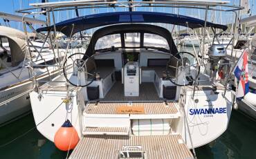 Sun Odyssey 490, 