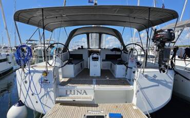 Sun Odyssey 490, Luna