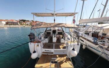 Sun Odyssey 490, Pollux