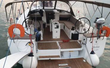 Sun Odyssey 490, Helia