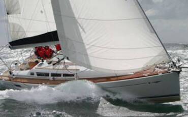 Sun Odyssey 49i, Ealis