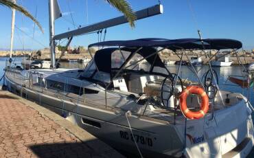 Sun Odyssey 519, Mystral - Standard line