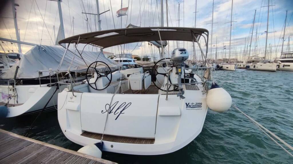 Sun Odyssey 519, Alf