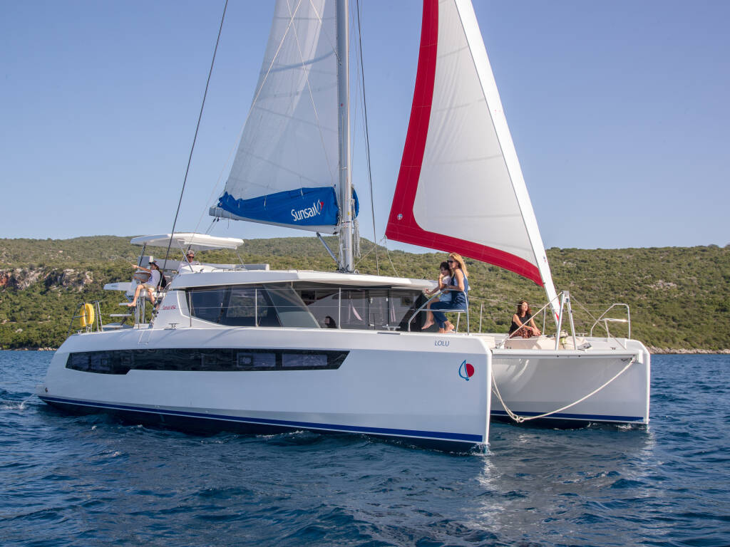 Sunsail 454, 