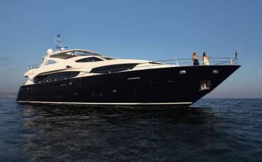 Sunseeker 34 Metre Yacht, Arago